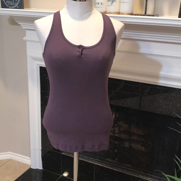 Cabi Grape Henley Tank size Medium - Picture 2 of 7